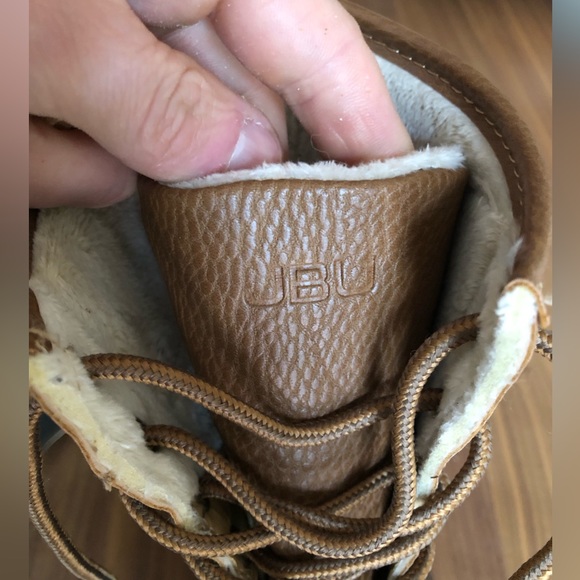 JBU Maplewood Water-Resistant Lace-up Boots - Picture 3 of 6